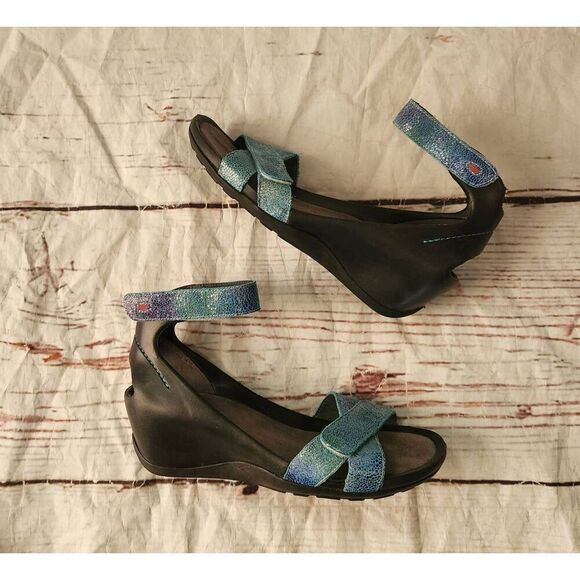 Wolky Era Turquoise Reptile Print Wedge Sandals Size 41 - Picture 4 of 6